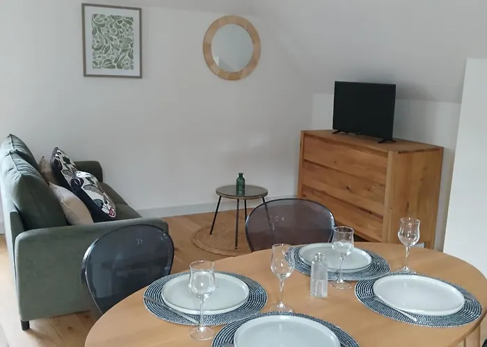 Apartmán T3 Centre 2eme Etage *